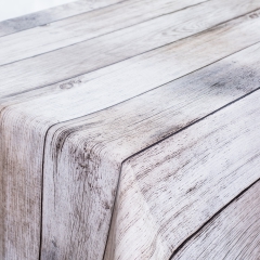 Tischdecke im Design Holzoptik